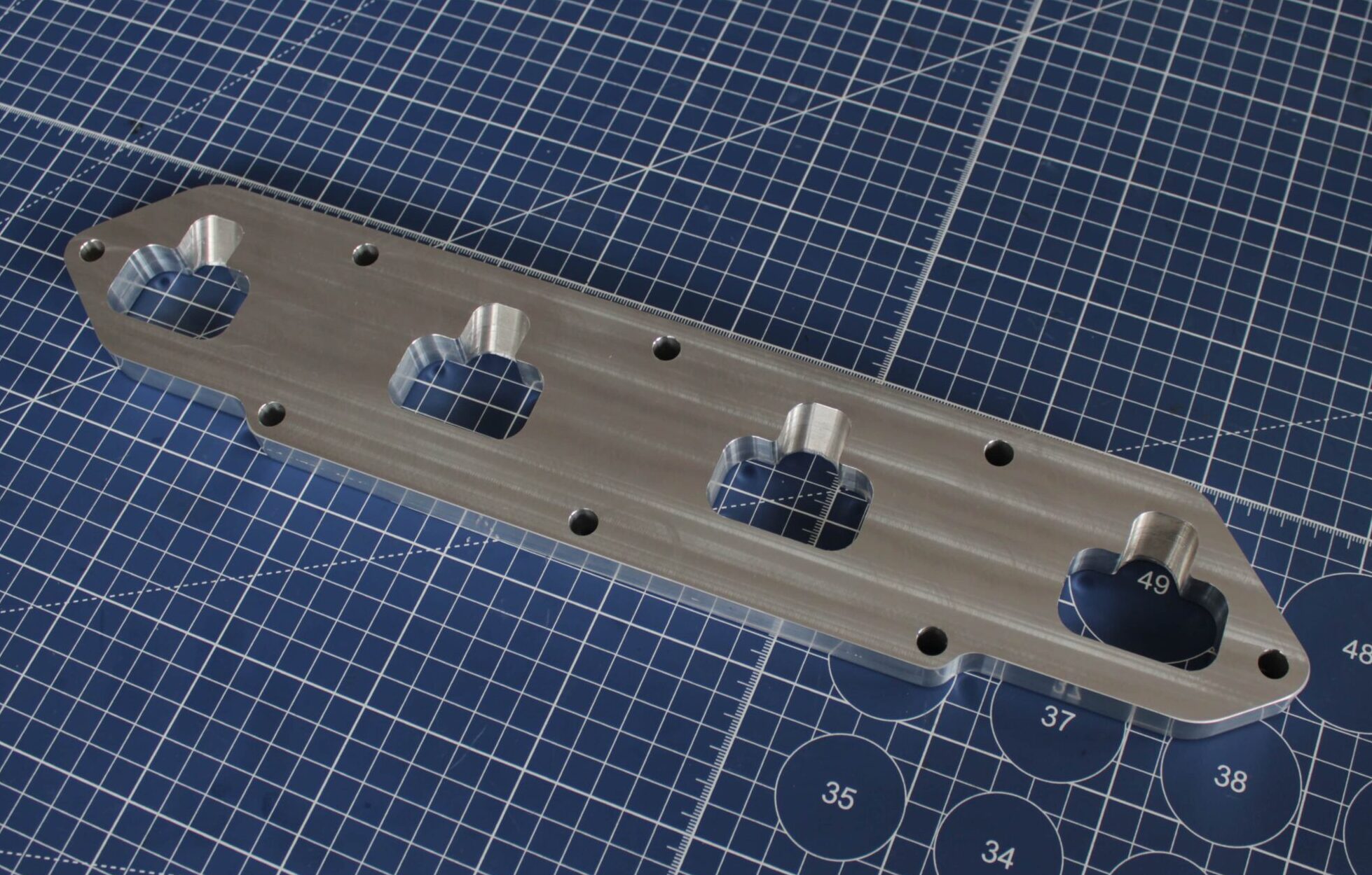 Adapter kolektora ssącego saab 2.3