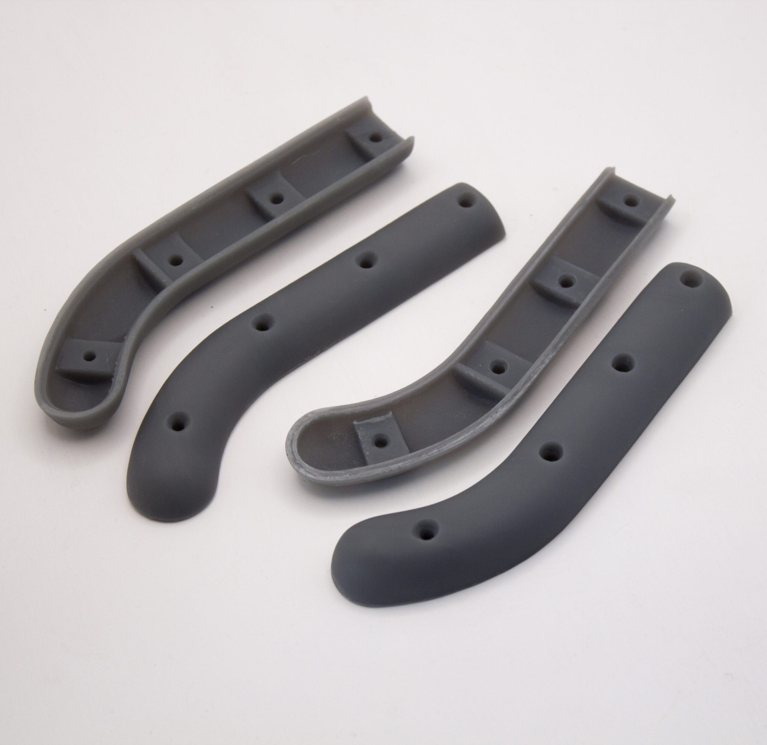 Precyzyjny druk SLA – idealne rozwiązanie dla detali o wysokiej dokładności Ręczny BMW 327 – skan 3D i druk 3D wykonany przez ScanSpace